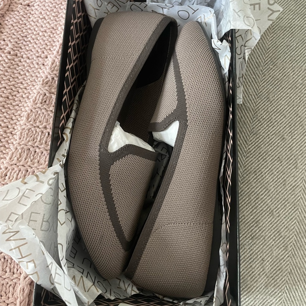 Birdies Flat Pointed-Toe Shoe The Blackbird